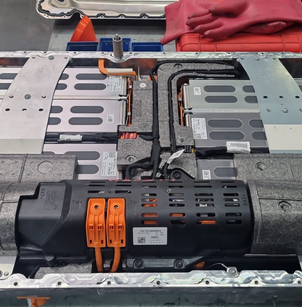 EV test apparatuur AVS Auto's