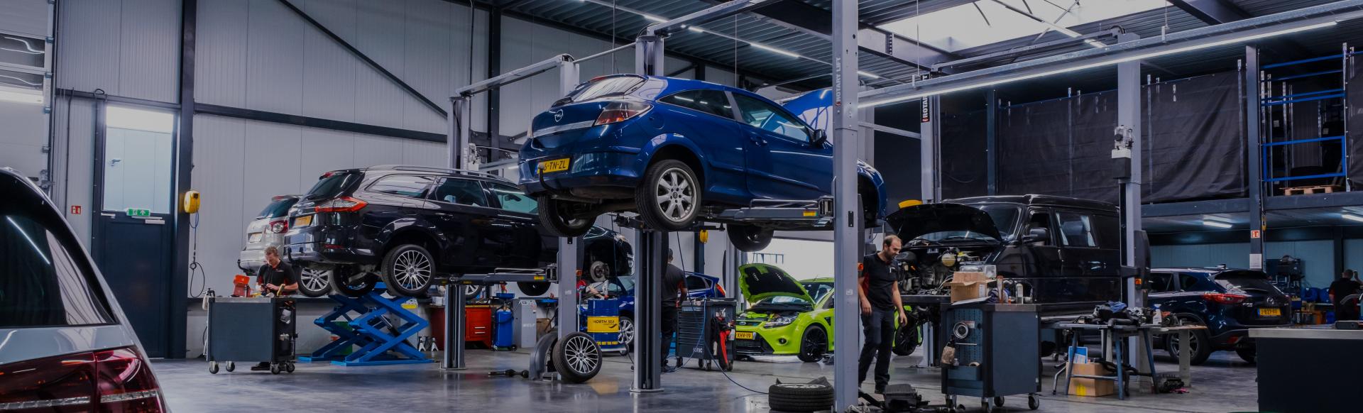 werkplaats AVS Auto's Oud-Beijerland