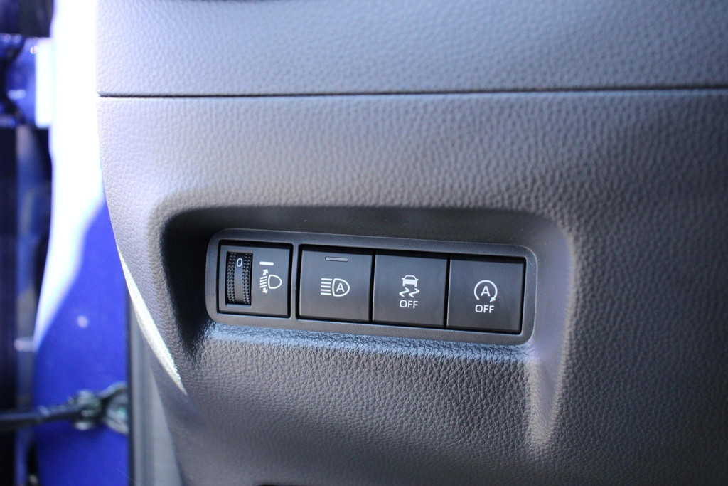 51757721-13.jpg